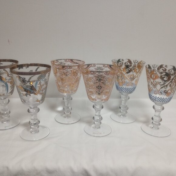 Patina Vie Golden Ikat 18K Gold Wine Goblet - Picture 7 of 8